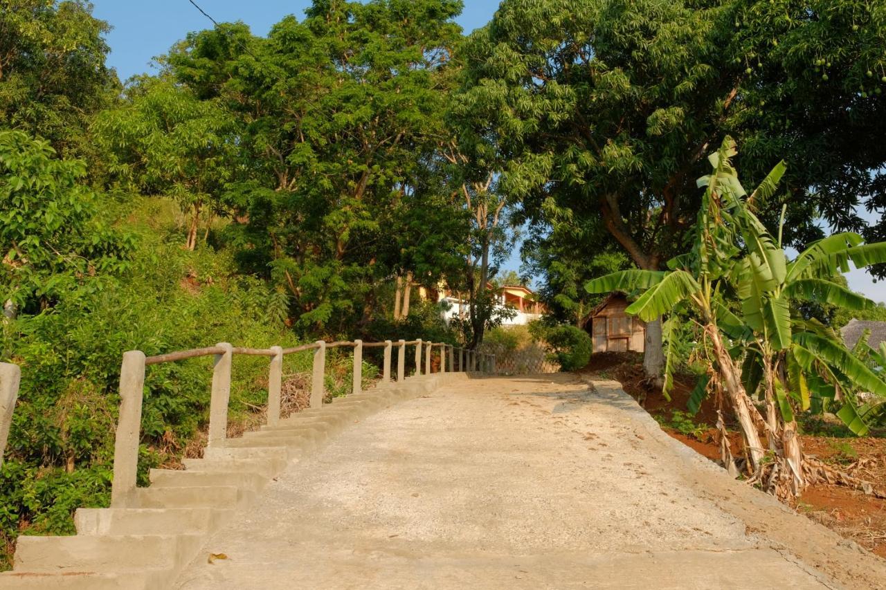 Colibri Lodge Ambatoloaka  Bagian luar foto